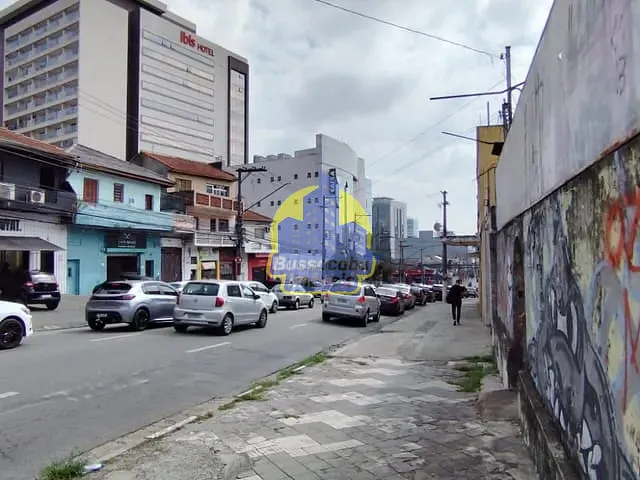 Galpão / Barracão com 250m², para alugar, no bairro Centro em Osasco