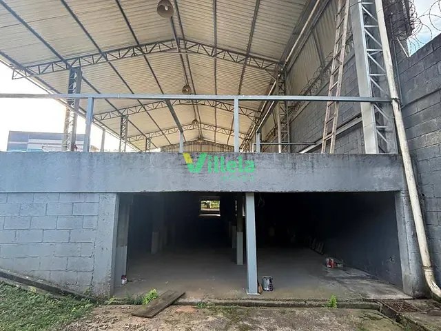 Galpão / Barracão com 2500m², à venda, no bairro Rio Abaixo em Itaquaquecetuba