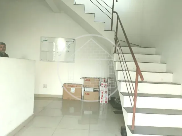 Galpão / Barracão com 180m², à venda, no bairro Terceira Divisão de Interlagos em São Paulo