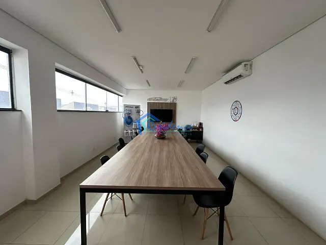 Galpão / Barracão com 6000m², para alugar, no bairro Comercial Vitória Martini em Indaiatuba