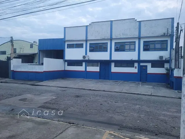 Galpão / Barracão com 600m², à venda, no bairro Vila Galvão em Caçapava
