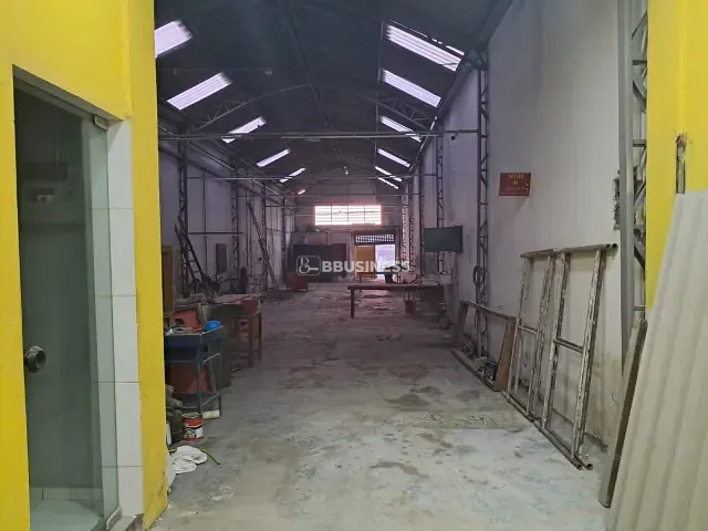 Galpão / Barracão para alugar, no bairro Cerâmica em São Caetano do Sul