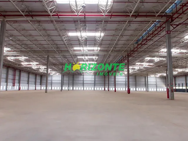 Galpão / Barracão com 323901m², para alugar, no bairro Vila Galvão em Caçapava
