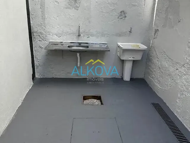 Galpão / Barracão com 250m², à venda, no bairro Jardim Paulista em São José dos Campos