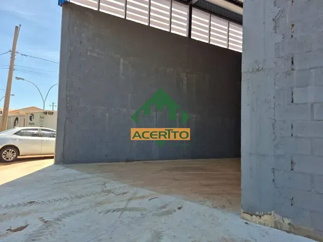 Galpão / Barracão com 2000m², para alugar, no bairro Rosele em Araçatuba