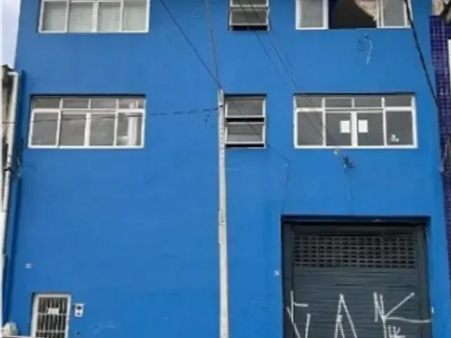 Galpão / Barracão à venda ou para alugar, no bairro Jardim Vila Galvão em Guarulhos