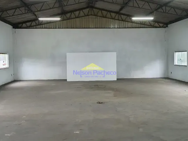 Galpão / Barracão com 2020m², à venda ou para alugar, no bairro Distrito Industrial Honorina de Almeida Pacheco em Capivari