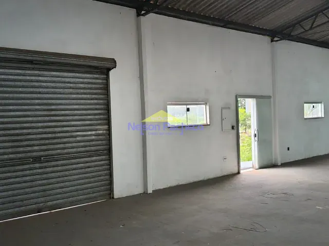 Galpão / Barracão com 2020m², à venda ou para alugar, no bairro Distrito Industrial Honorina de Almeida Pacheco em Capivari