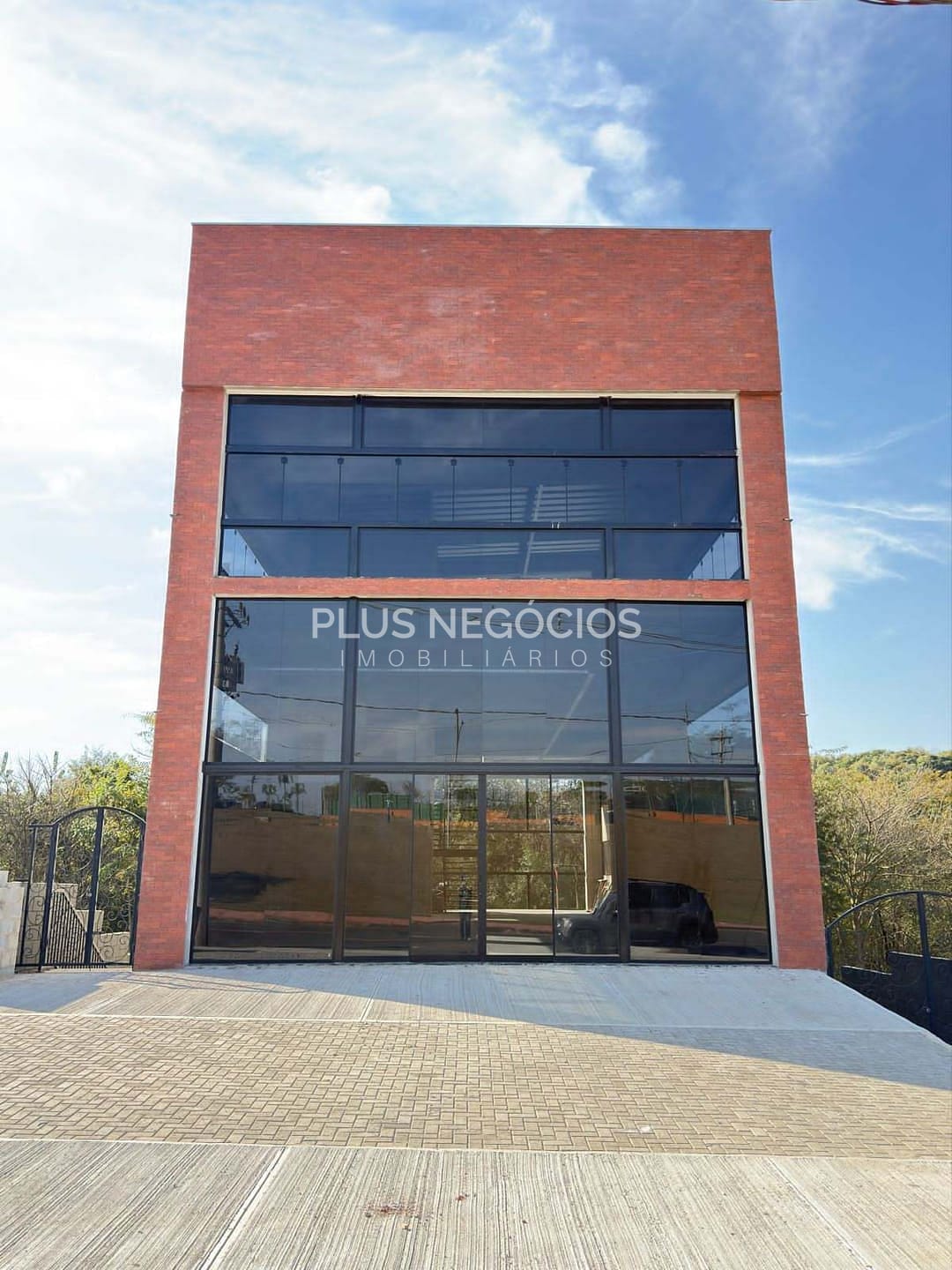 Depósito-Galpão, 700 m² - Foto 2