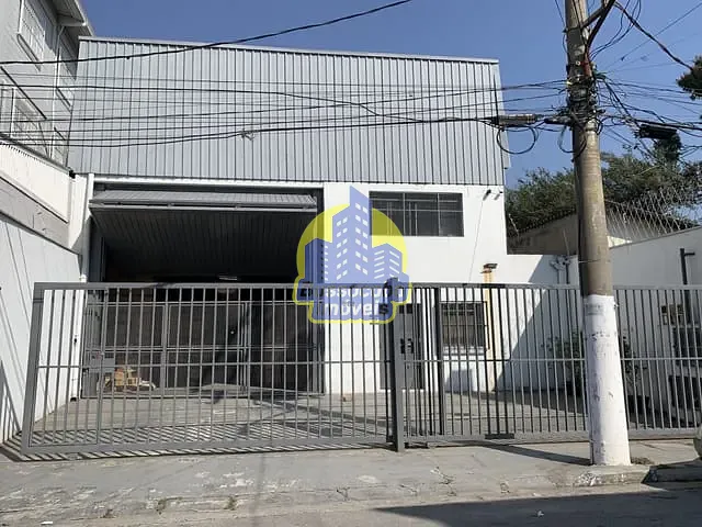 Galpão / Barracão com 500m², para alugar, no bairro Piratininga em Osasco