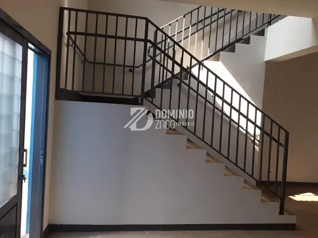 Galpão / Barracão para alugar, no bairro Jardim Esplanada em Uberaba