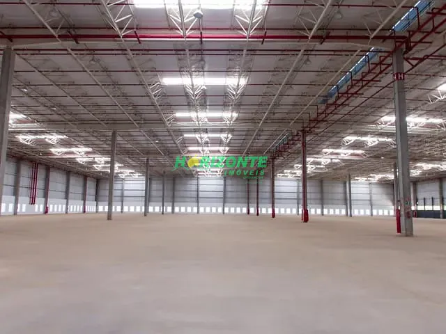 Galpão / Barracão com 323901m², para alugar, no bairro Vila Galvão em Caçapava