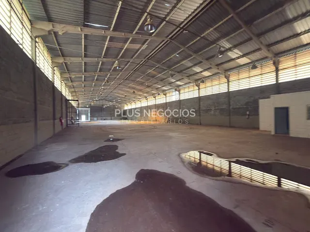 Galpão / Barracão com 3000m², para alugar, no bairro Iporanga em Sorocaba