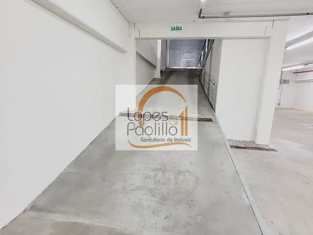 Galpão / Barracão com 720m², para alugar, no bairro Centro em Atibaia