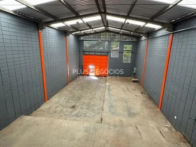 Galpão / Barracão à venda ou para alugar, no bairro Jardim Novo Eldorado em Sorocaba