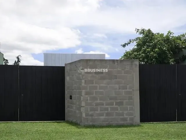 Galpão / Barracão com 400m², à venda, no bairro Parque Novo Jockey em Campos dos Goytacazes