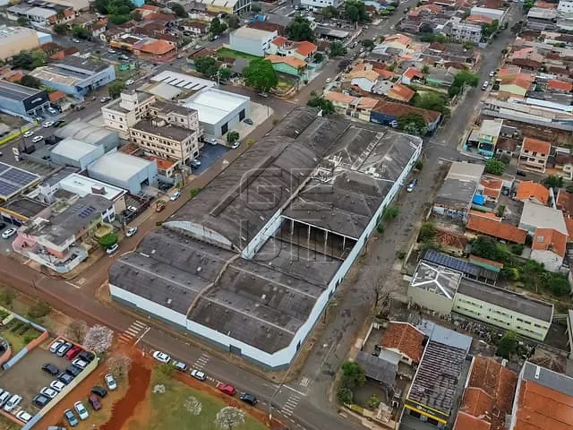 Galpão / Barracão com 7133m², à venda, no bairro Centro em Londrina
