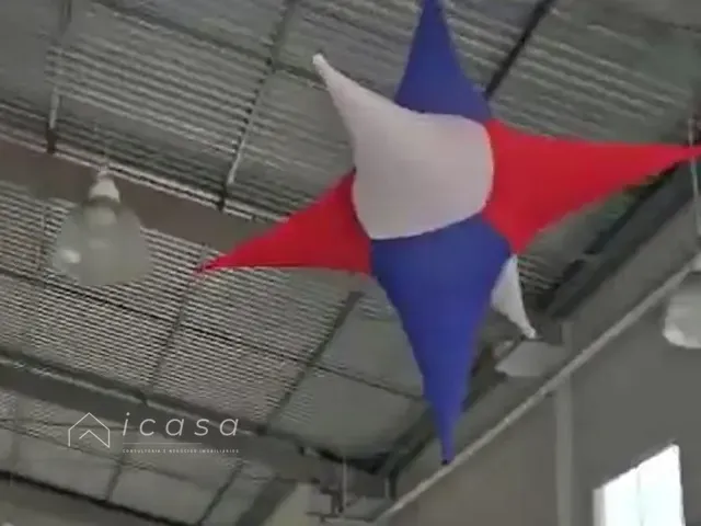 Galpão / Barracão com 860m², para alugar, no bairro Centro em Jacareí