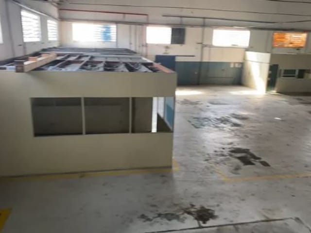 Foto do Galpão / Barracão - Galpão para alugar, 882 m² por R$ 18.000,00/mês - Chácaras Reunidas - São José dos Campos/SP | INDEPENDENCE NEGOCIOS IMOBILIARIOS LTDA