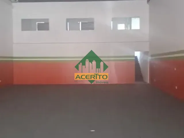 Galpão / Barracão com 250m², para alugar, no bairro Umuarama em Araçatuba