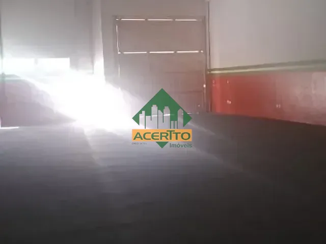 Galpão / Barracão com 250m², para alugar, no bairro Umuarama em Araçatuba