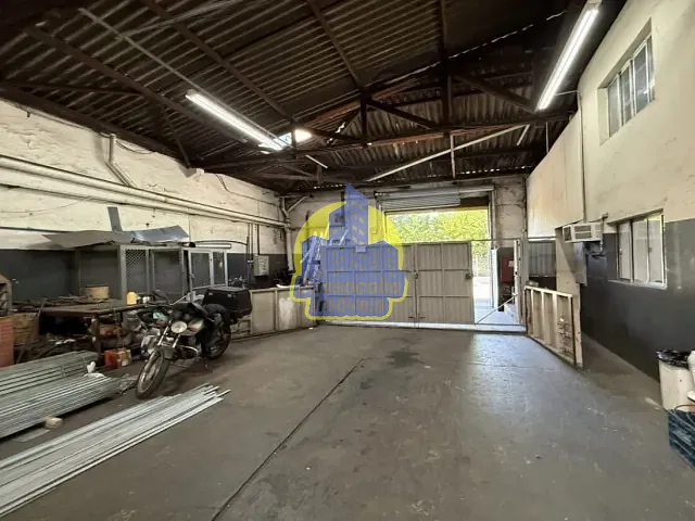 Galpão / Barracão com 1232m², para alugar, no bairro Vila Independência em São Paulo