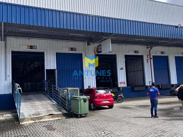 Galpão / Barracão com 1388m², para alugar, no bairro Prazeres em Jaboatão dos Guararapes