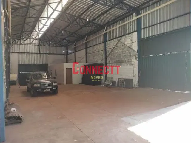 Galpão / Barracão com 527m², à venda, no bairro Jardim Castelo Branco em Ribeirão Preto