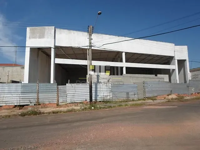 Galpão / Barracão com 930m², à venda ou para alugar, no bairro Jardim das Palmeiras em Sumaré