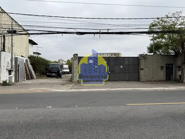 Galpão / Barracão com 1259m², para alugar, no bairro Saúde em São Paulo