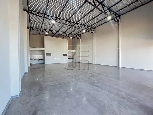 Galpão / Barracão com 250m², à venda ou para alugar, no bairro Gleba Simon Frazer em Londrina