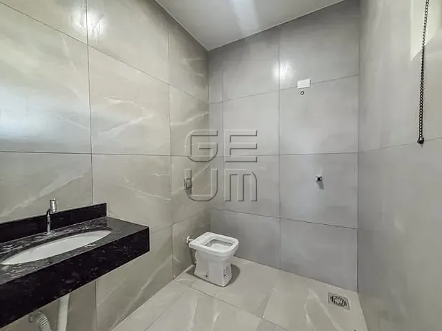 Galpão / Barracão com 250m², à venda ou para alugar, no bairro Gleba Simon Frazer em Londrina