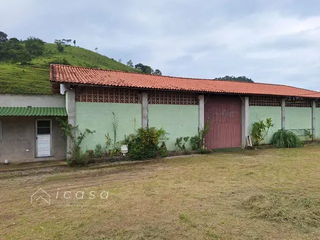 Galpão / Barracão com 1500m², para alugar, no bairro Tapanhão em Jambeiro