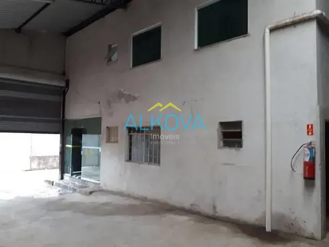 Galpão / Barracão com 396m², à venda, no bairro Residencial União em São José dos Campos