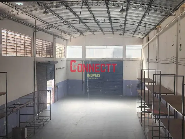 Galpão / Barracão com 500m², para alugar, no bairro Independência em Ribeirão Preto