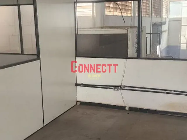 Galpão / Barracão com 500m², para alugar, no bairro Independência em Ribeirão Preto