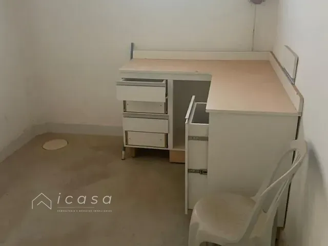 Galpão / Barracão com 28000m², para alugar, no bairro Área Rural em Pouso Alegre