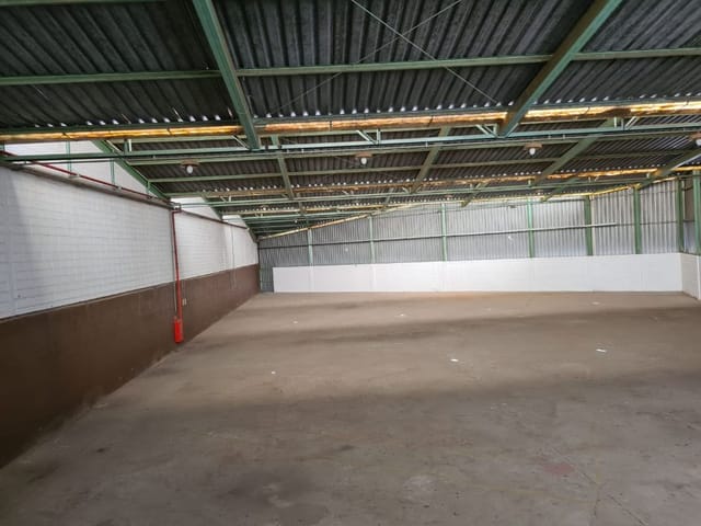 Galpão / Barracão com 1493m², à venda ou para alugar, no bairro Chácara do Solar I (Fazendinha) em Santana de Parnaíba