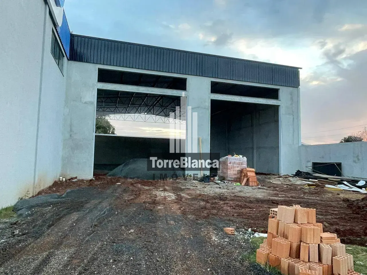 Depósito-Galpão, 280 m² - Foto 2