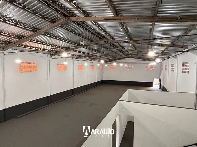 Galpão / Barracão com 772m², para alugar, no bairro Cordeiros em Itajaí