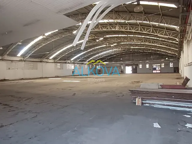 Galpão / Barracão com 20000m², para alugar, no bairro Jardim das Colinas em São José dos Campos