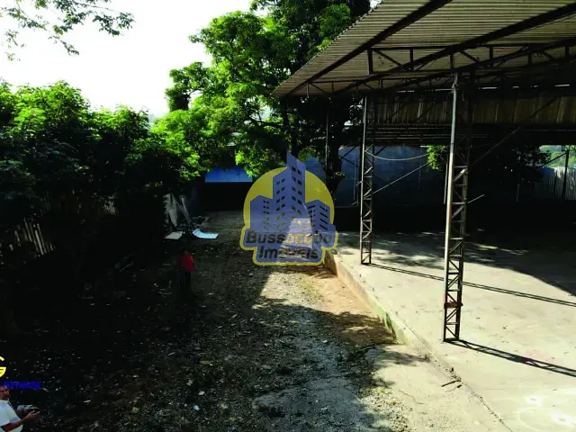 Galpão / Barracão à venda, no bairro Jardim Jaraguá em São Paulo