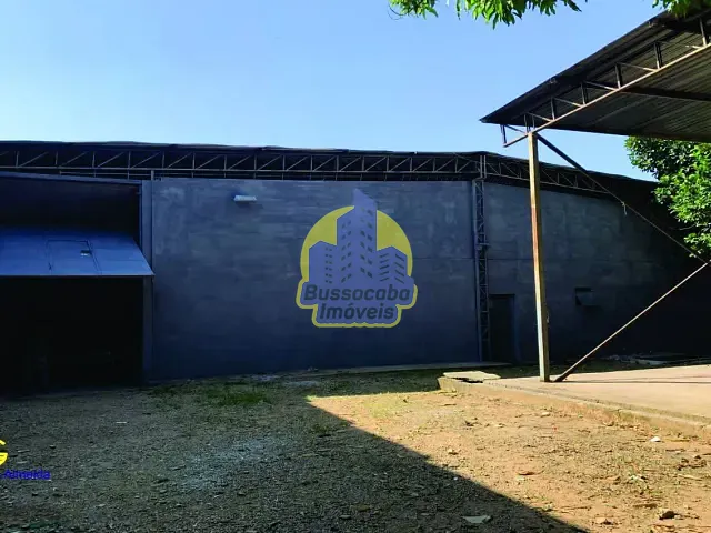Galpão / Barracão à venda, no bairro Jardim Jaraguá em São Paulo