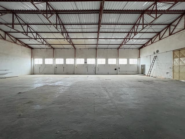 Galpão / Barracão com 1480m², à venda ou para alugar, no bairro Paraíso (Polvilho) em Cajamar