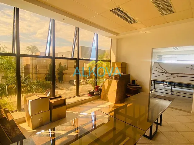 Galpão / Barracão com 1012m², à venda, no bairro Eldorado em São José dos Campos
