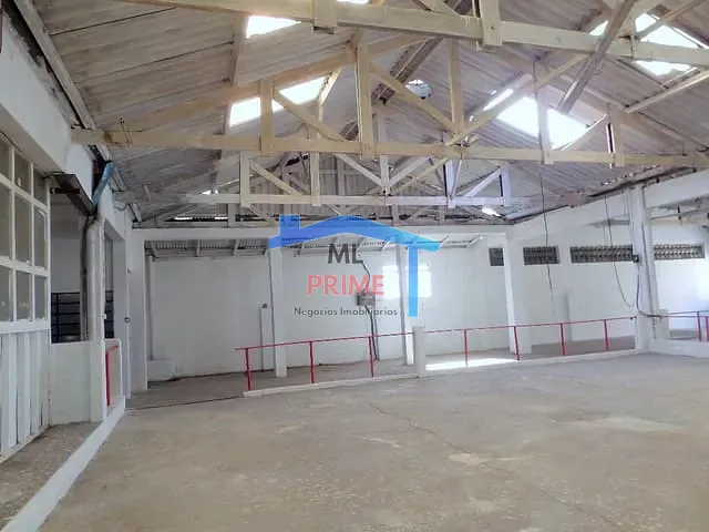 Galpão / Barracão com 1000m², à venda, no bairro Vila Zelina em São Paulo