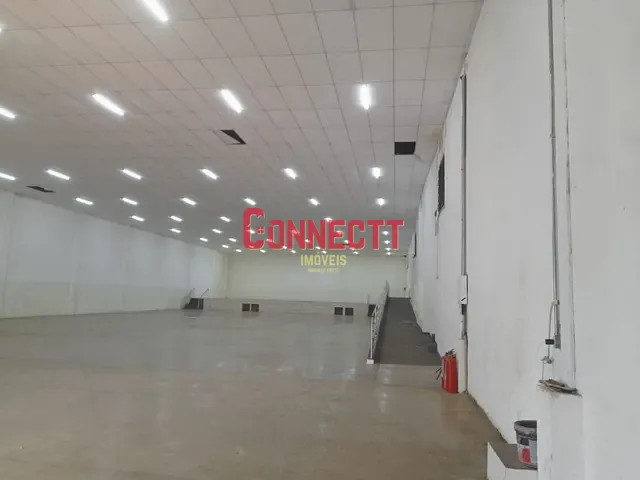Galpão / Barracão com 2680m², à venda, no bairro Jardim Sumare em Ribeirão Preto
