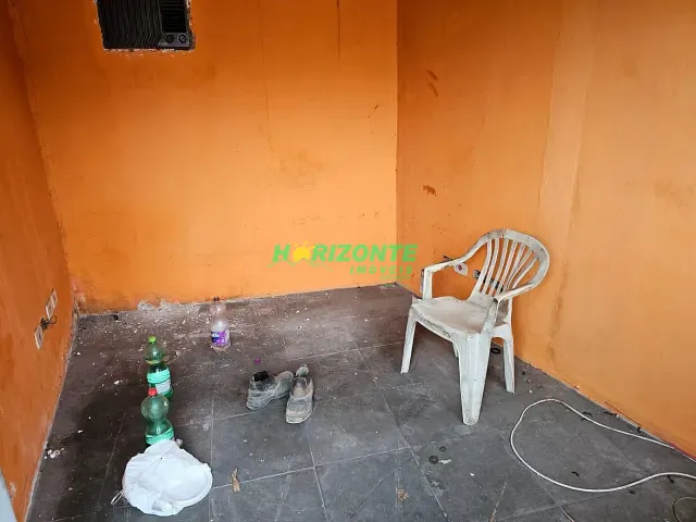 Galpão / Barracão com 593m², para alugar, no bairro Urbanova em São José dos Campos
