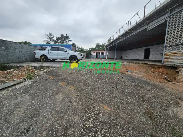 Galpão / Barracão com 593m², para alugar, no bairro Urbanova em São José dos Campos