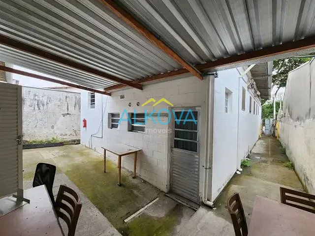Galpão / Barracão com 300m², à venda ou para alugar, no bairro Parque Industrial em São José dos Campos